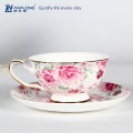 Nouvelle conception Peinture Pink Decal WholeSale Bone Chine Tea Cup et Saucer